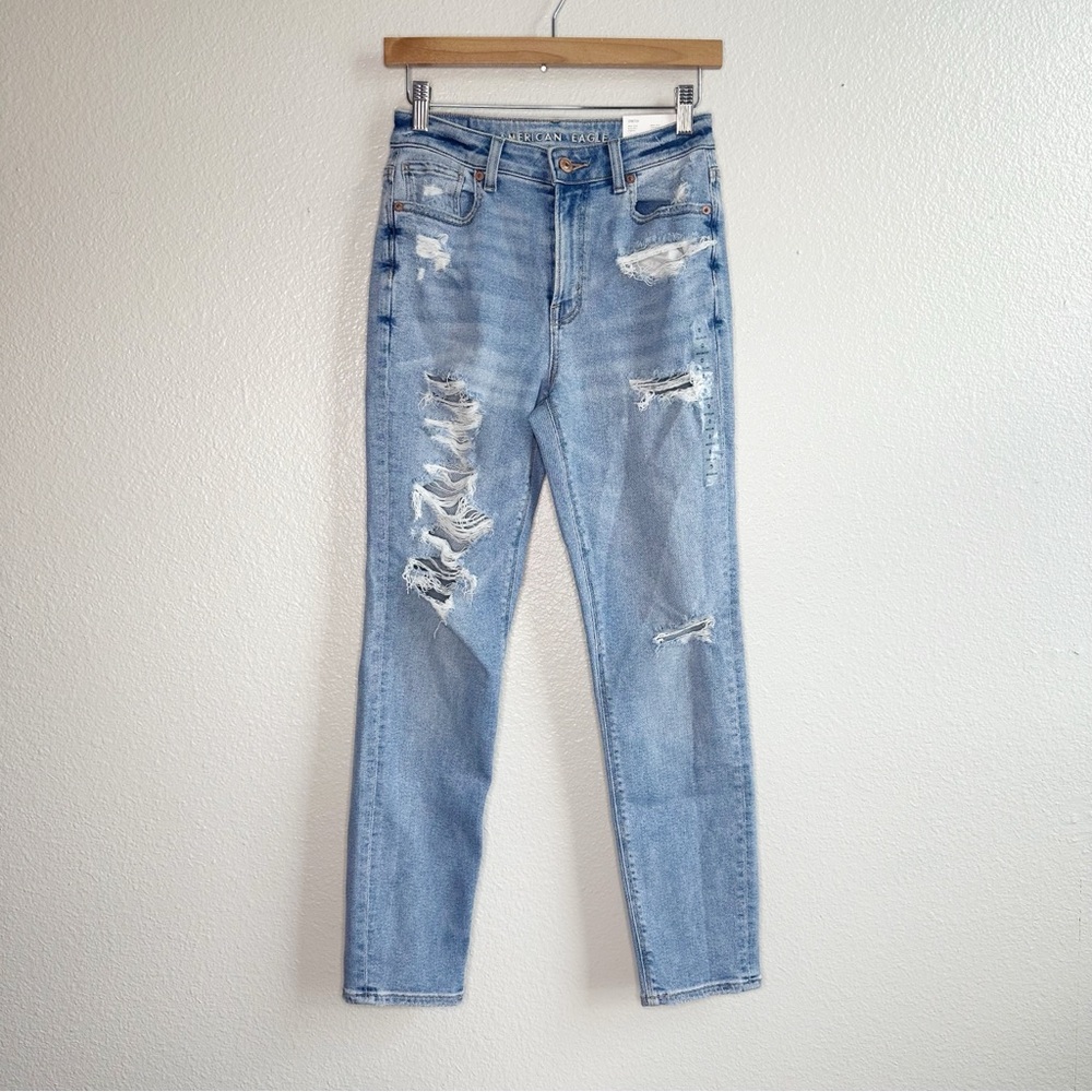 NWT American Eagle Distressed High Rise Mom Jeans Stretch Women’s Size 0 XS